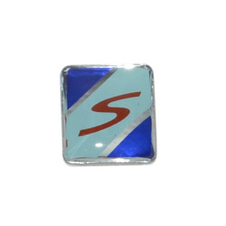 embleem Piaggio origineel voorspatbord sierstuk siervin gts 125-150, gts 250cc, gts 300, gts super 300cc, vespa S 654821