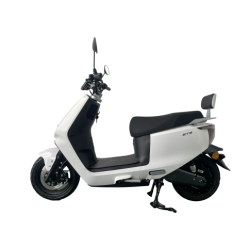 Ecooter ET3 24Ah – Sportieve Elektrische Scooter | Wendbaar & Modern